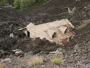 Zerstörtes Haus1