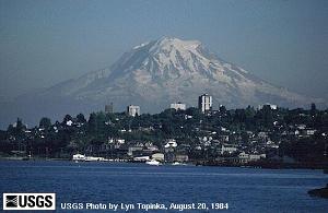 Mount Rainier und Tacoma